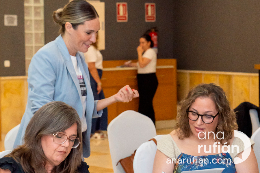 workshop sobre oratoria, redes, marketin en jaén...